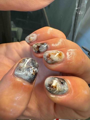 荻野千 - 鉑金+暈染