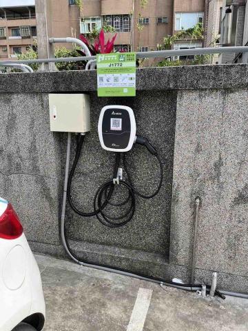 兆泓綠能(充電樁規劃、設備販售) - 龜山案場安裝後