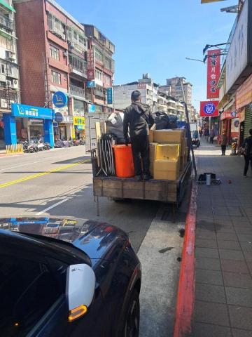 心安冷氣行  ＆傢俱搬運組裝 - 飲料店設備搬移