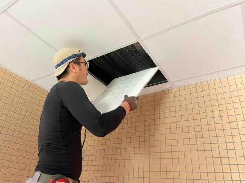 沛郁工程 - 電燈安裝