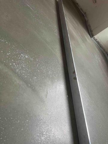 莊小吉 - 高整平地坪-卡扣-SPC-木地板地板必須的平整度。