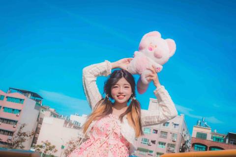 提供塗鴉服務的專家林維瑄