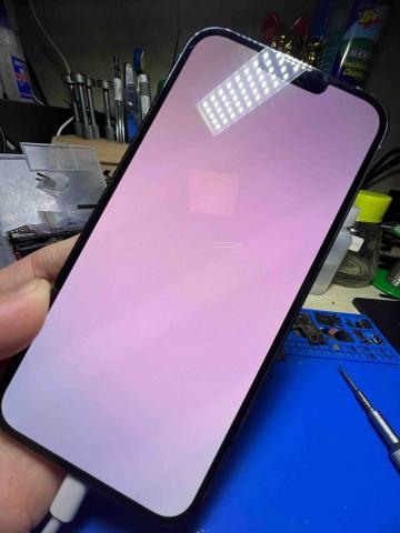 愛拆家手機維修 - 客戶送修13promax 兩張半搞定