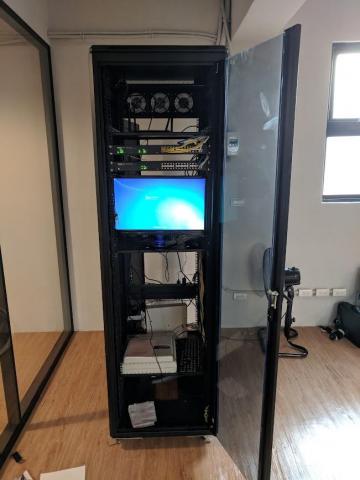 捷修國際電腦有限公司 - 辦公室機櫃銷售及安裝建置需求也可以找捷修國際哦!!