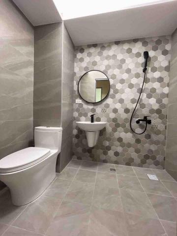 金泰環境工程企業社 - 整修好後的浴室。套件TOTO