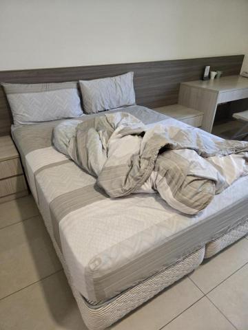 居家清潔 - 套房整理前