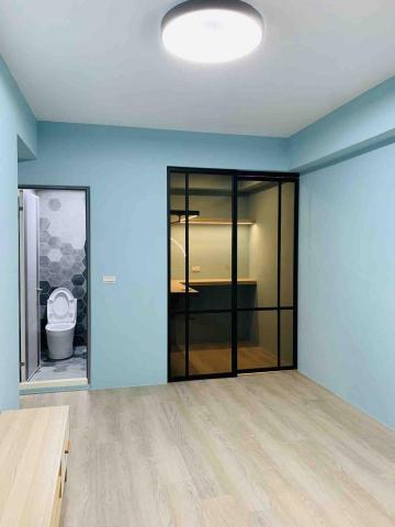 金泰環境工程企業社 - 主臥室廁所+收納空間設計。