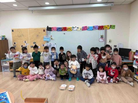 梨小姐 - 幼兒園說故事媽媽