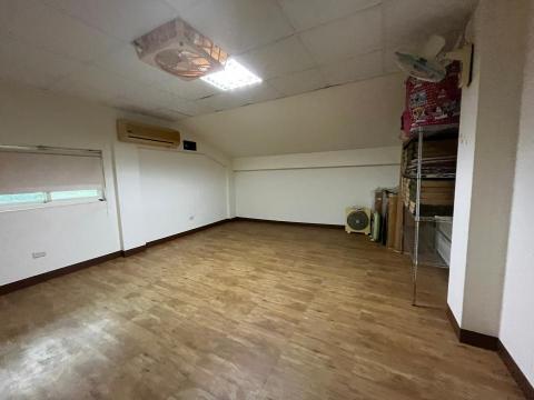 無極居家清潔服務團隊 - 房間清潔~物品整理、窗戶、地板、牆壁