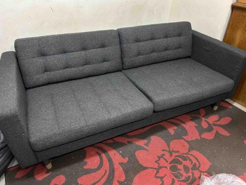 專業水電師傅，3C專家 - Landskrona3人座沙發二手