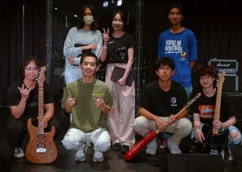 專業吉他有限公司 - 這場玩爵士的