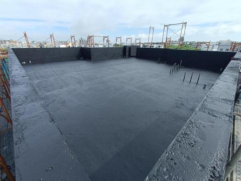 謝子毅 - 興建中外牆整體防水