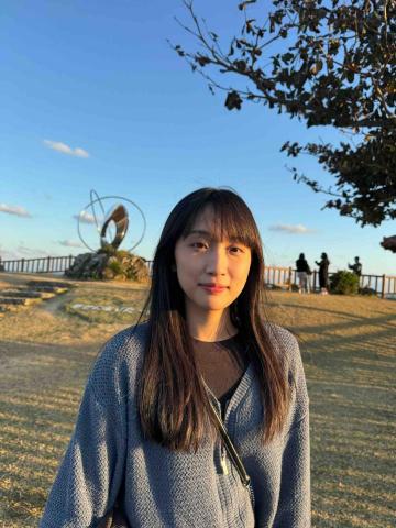 丘銘倩 丘銘倩