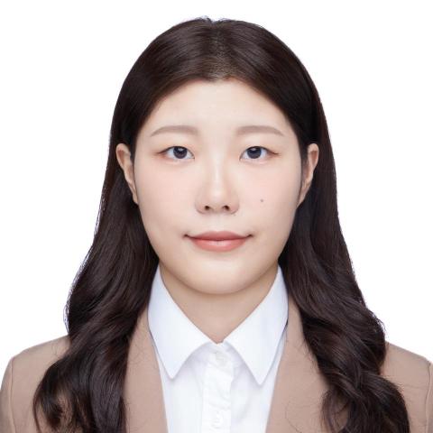 提供英翻中服務的專家張毓真