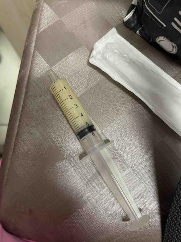 順產泌泌 Vaundy凡蒂助產/哺育護理師 - 初乳引導