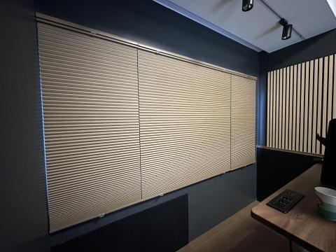 多格窗簾 - 遮光蜂巢簾 多格窗簾 - 遮光蜂巢簾