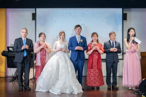 婚禮主持人Baby - 台上總敬酒