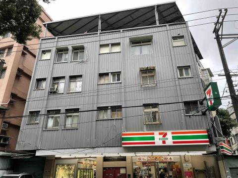 弘國工程行 - 外牆穿鐵衣