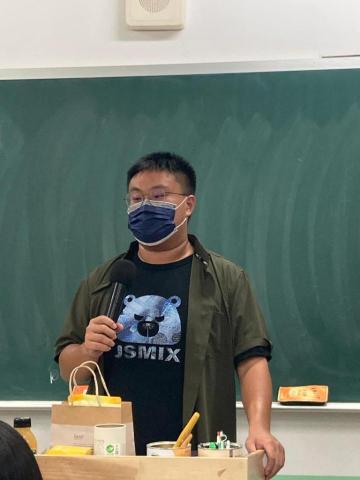 提供保險列舉扣除額服務的專家卓萬吉