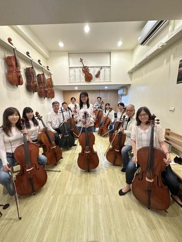 田老師音樂工作坊 - 成人大提琴合奏