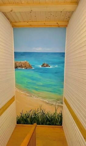 Made in Burgos - 私人住宅『海邊景色』壁畫。
這是一個私人住宅樓梯間的牆面,客戶希望有自然景觀及輕鬆氛圍,我為他們設計一幅海岸風情的壁畫,觀看時令人身心沁涼,無比放鬆。 Made in Burgos - 私人住宅『海邊景色』壁畫。
這是一個私人住宅樓梯間的牆面,客戶希望有自然景觀及輕鬆氛圍,我為他們設計一幅海岸風情的壁畫,觀看時令人身心沁涼,無比放鬆。