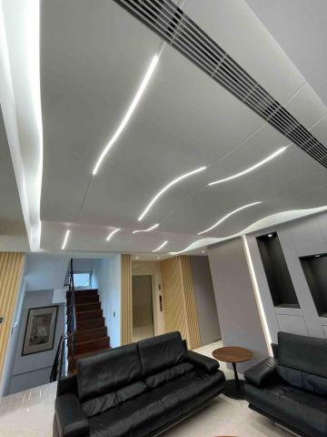 鼎寰室內設計 - 木作波浪造型天花板