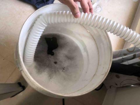 勝 - 清洗下來的水