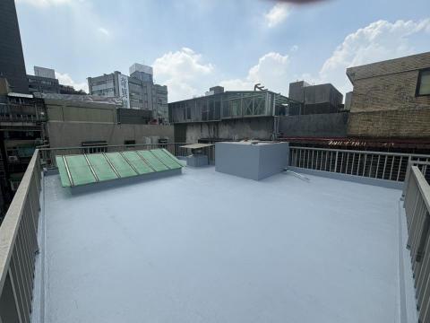 玖亦杉工程 - 基隆屋頂隔熱防水漆施作