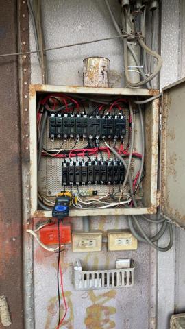 萬翔水電工程行 - 電箱整理