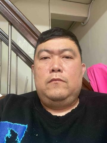 提供台中洗窗簾服務的專家吳秉鴻