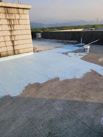 龍潭油漆 - 隔熱磚防水