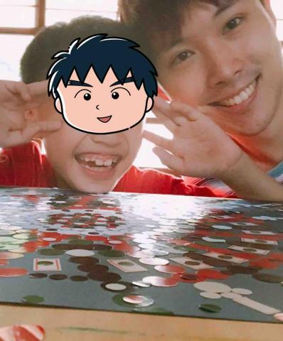 徐立桀 - 抽象概念：點黏構圖