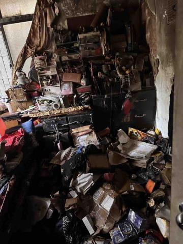 慈恩專業清潔 -  慈恩專業清潔

今日案場說明：高雄鳳山區火災現場清潔恢復

1️⃣居家清潔（長期定點清潔）
2️⃣分租清潔
3️⃣退租清潔
4️⃣交屋清潔
5️⃣空屋清潔
6️⃣重點區域清潔（如：廚房 浴室 臥室）
7️⃣大樓清洗水塔以及公寓清洗水塔
8️⃣水塔清洗
9️⃣浴室洗除垢清洗
?廚房油汙清洗
1️⃣1️⃣水冷空调水塔清潔
1️⃣2️⃣5~15灑水車出租、工程用水、
園藝澆花、道路清洗、抑制揚塵、自來水運送
1️⃣3️⃣消毒除蟲
1️⃣4️⃣清運清潔
1️⃣5️⃣ 窗型及分離式冷氣清洗
1️⃣7️⃣高樓外牆蜘