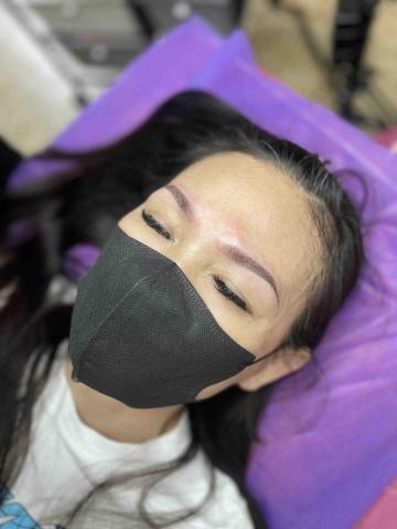 專業微刺青 刺青 霧眉 眼線 女刺青師工作室 - 做出適合臉型搭配的眉毛 做完當下自然