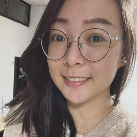 提供賺錢ptt服務的專家許元星