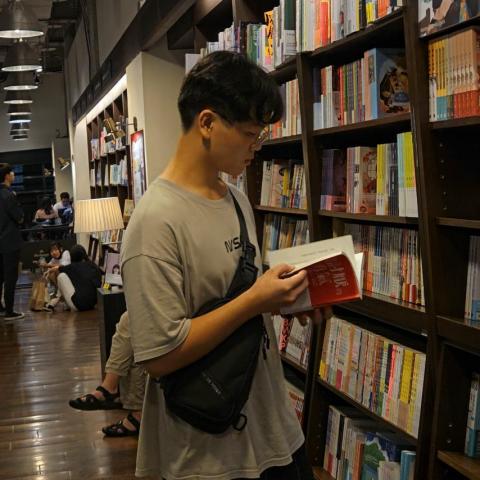 張宇騰 -  張宇騰 -