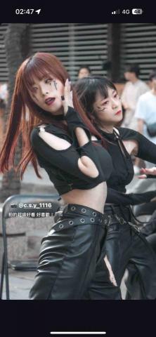 卿頤亭 - 台北信義快閃表演