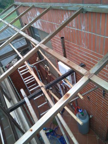 上穎三工程行 - 