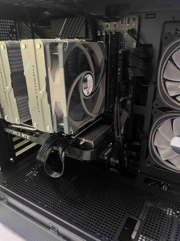 毓文資訊 - 塔扇安裝後