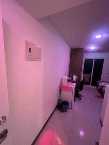 小Q  油漆工程 - 套房翻新