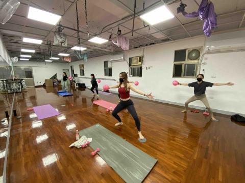 日堯維度空間 - 