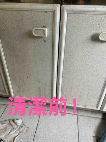 SU Mei Hua - 髒污的櫃子！