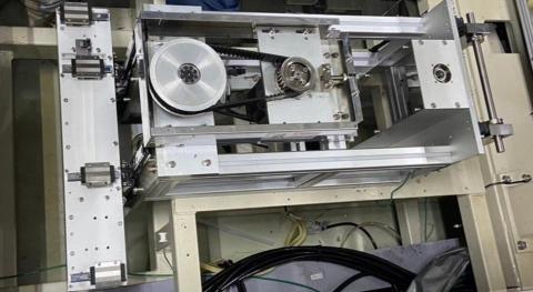 Wun Wun - 由馬達齒輪皮帶比例差帶動重型機械