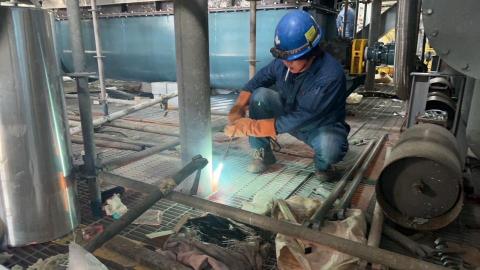 三霖工程 - 格柵切割