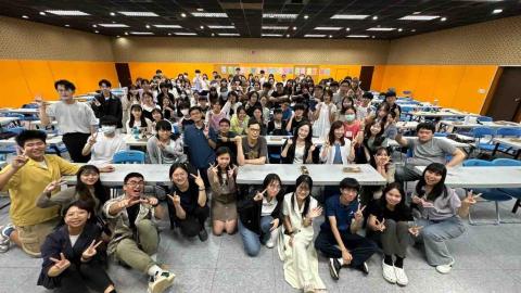 羅冠鈞 - 112-2臺師大數位學伴計畫 全體大合照