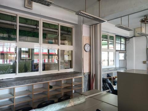 偉聖鋁門窗行 - 