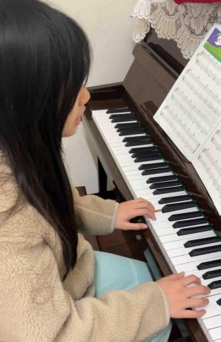 星星老師🎺🎹 - 不愛練琴但喜歡上課的寶貝學生