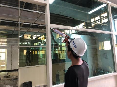 偉聖鋁門窗行 - 