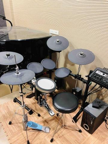 語謙老師🥁🎹打擊樂/鋼琴/樂理教學 - 工作室電子爵士鼓