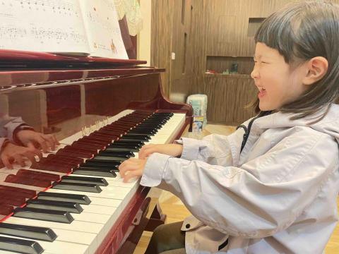 淳悅音樂工作室 - 鋼琴上課紀錄照